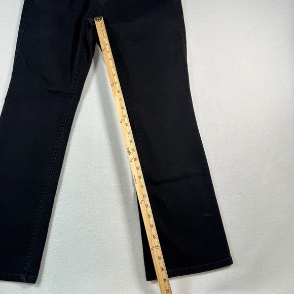 Levis Jeans Womens 10 Black 515 Bootcut Mid Rise Stretch - Picture 8 of 13